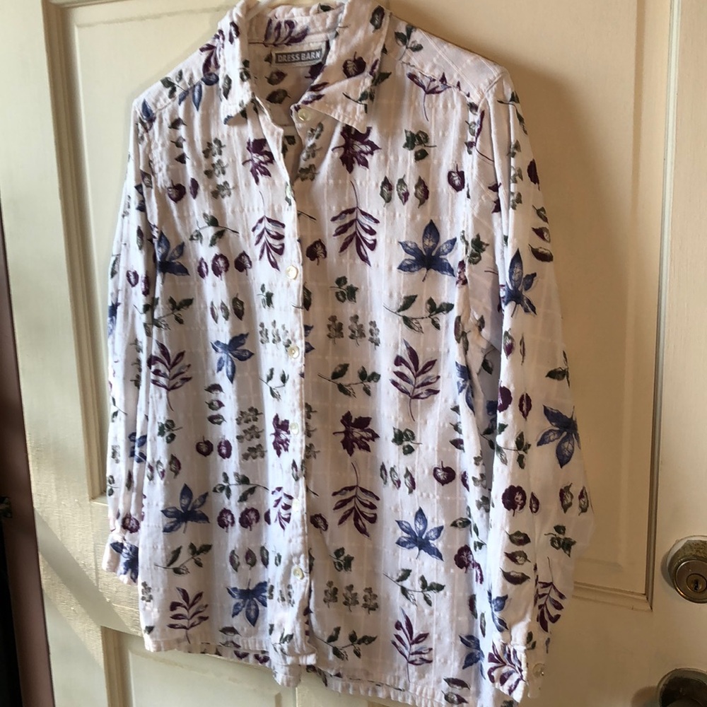 Leaf Print Long Sleeve Blouse